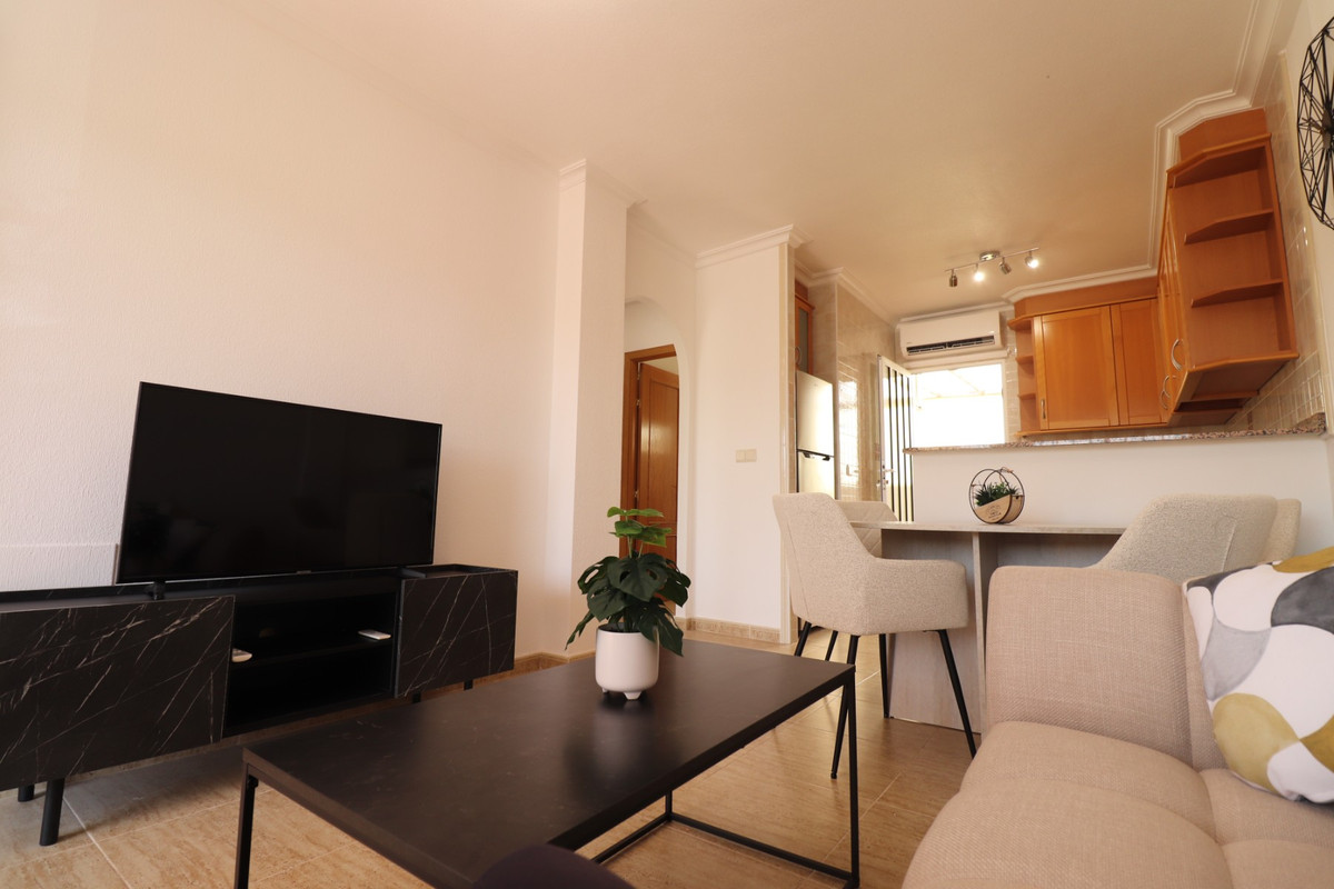 2 Bed Townhouse for sale in Montemar Costa Blanca, Alicante, Spain