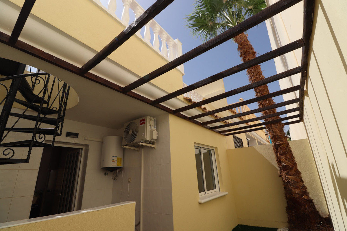2 Bed Townhouse for sale in Montemar Costa Blanca, Alicante, Spain