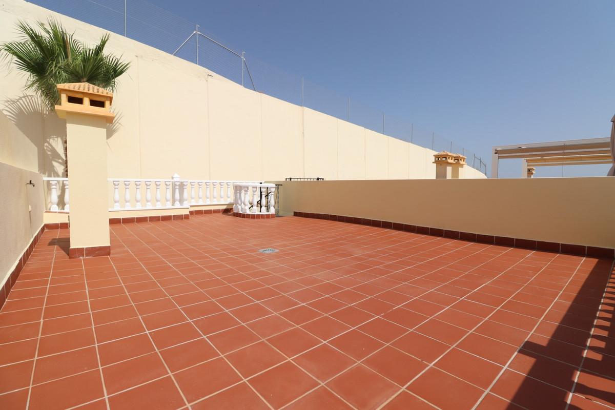 2 Bed Townhouse for sale in Montemar Costa Blanca, Alicante, Spain