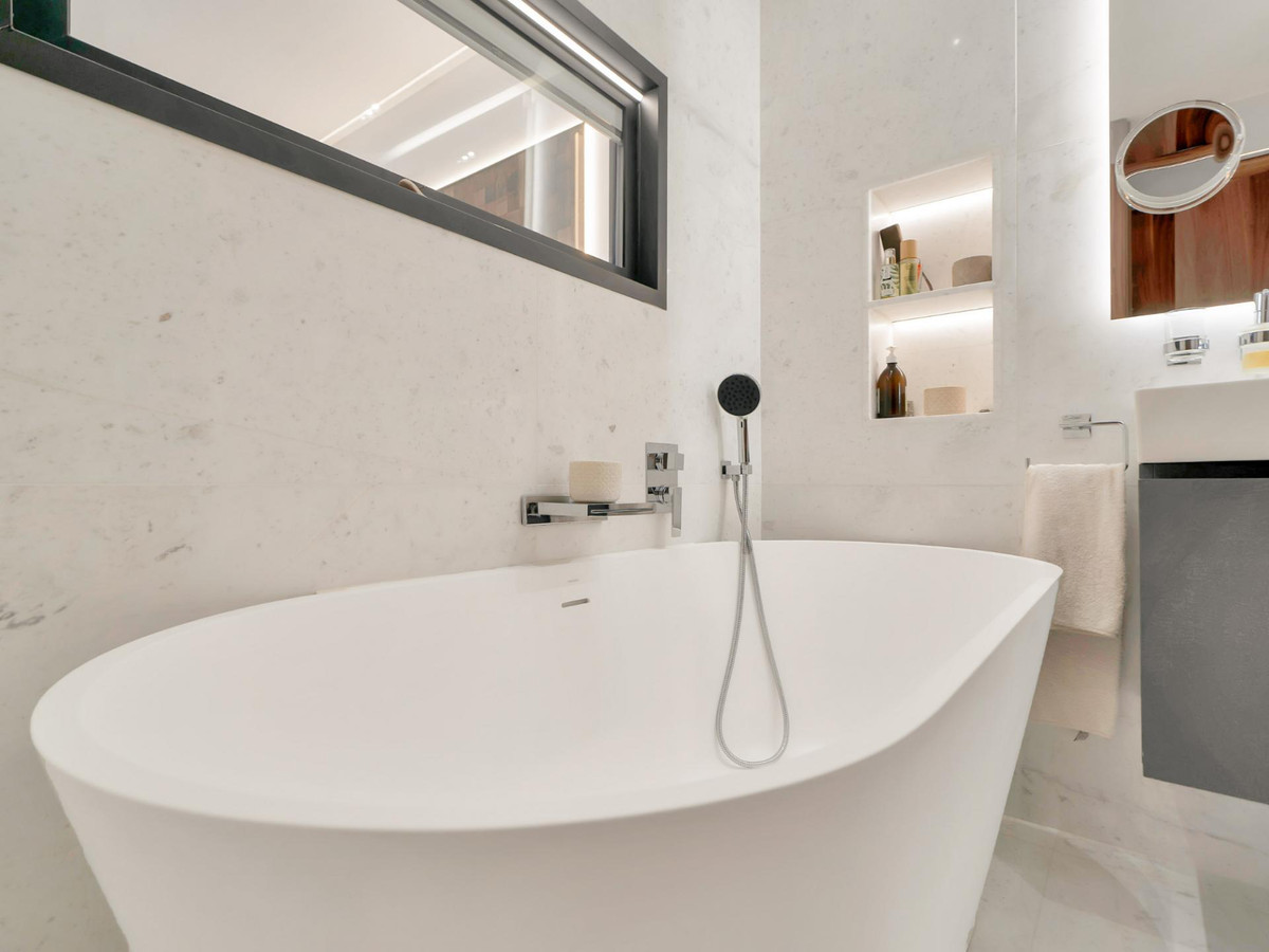 4 Bed Townhouse for sale in Bahía De Marbella Costa Del Sol, Málaga, Spain