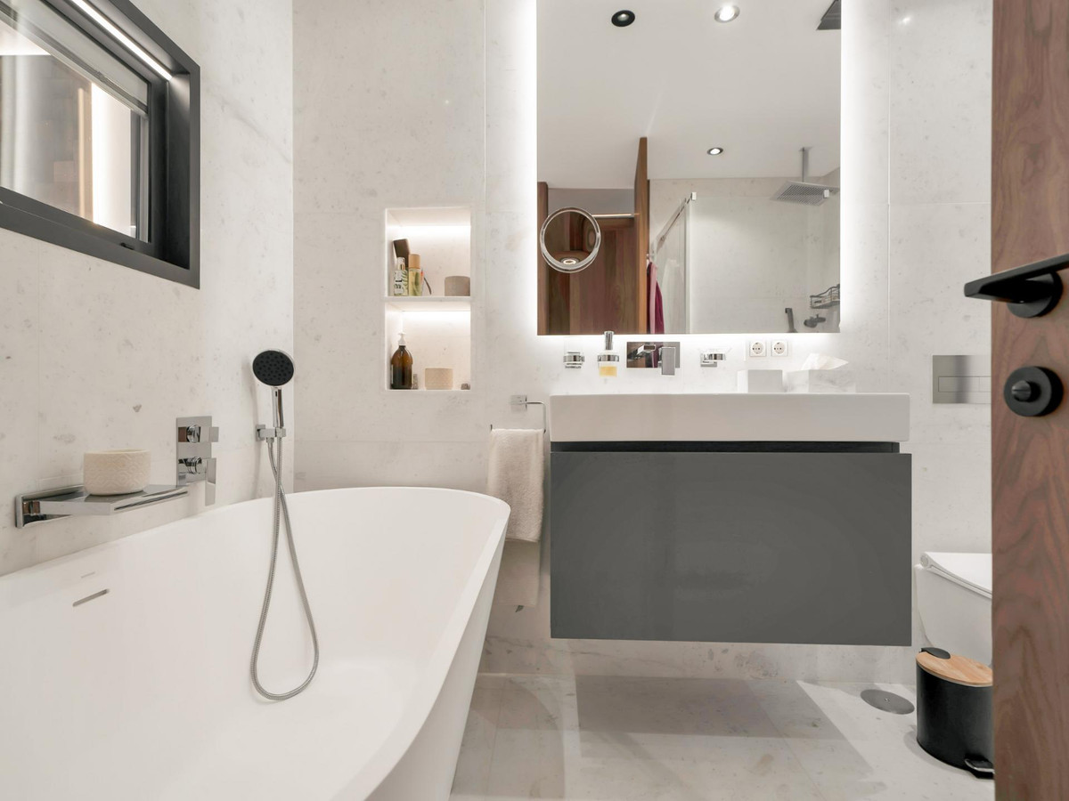 4 Bed Townhouse for sale in Bahía De Marbella Costa Del Sol, Málaga, Spain