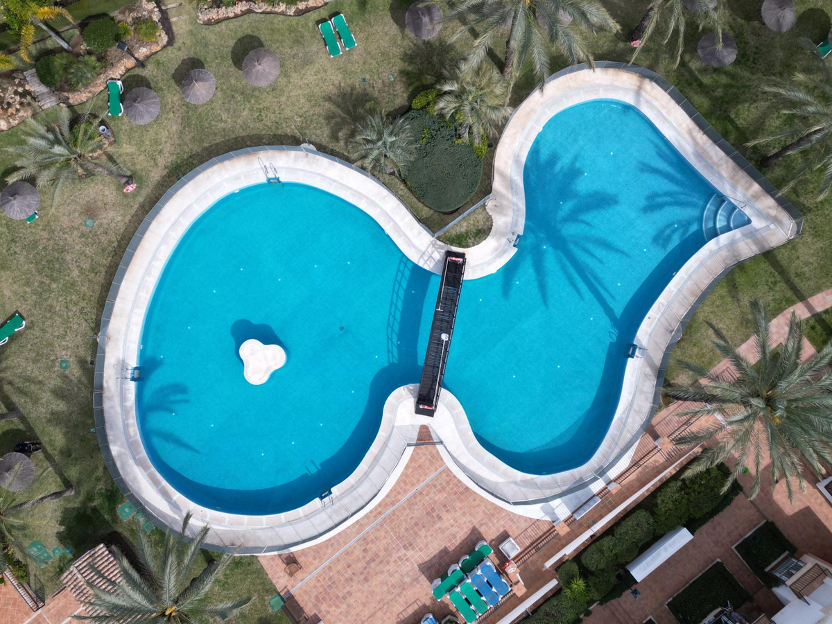 4 Bed Townhouse for sale in Bahía De Marbella Costa Del Sol, Málaga, Spain