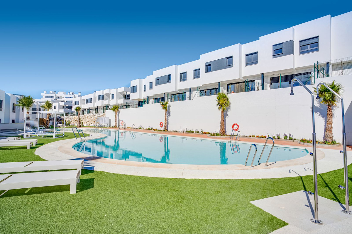 Se vende Pareada de 3 dormitorios en Costa Del Sol, Málaga, España