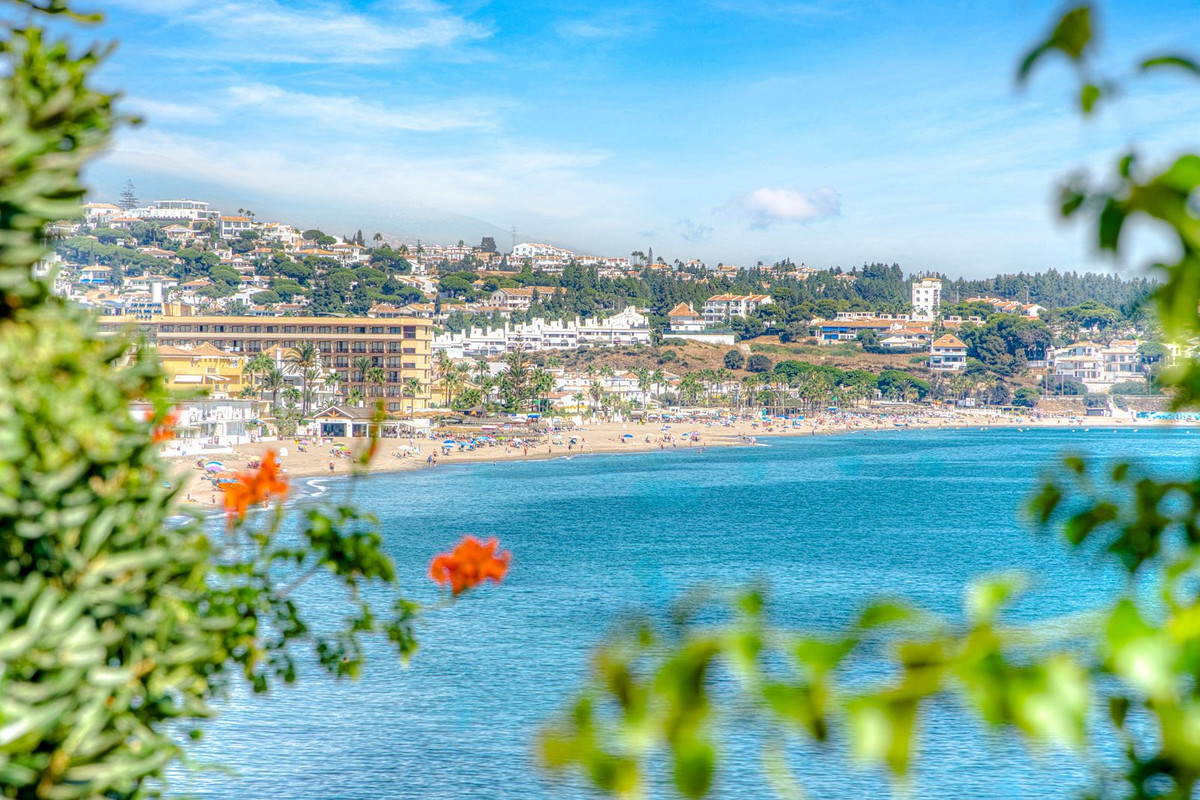 Se vende Pareada de 3 dormitorios en Costa Del Sol, Málaga, España