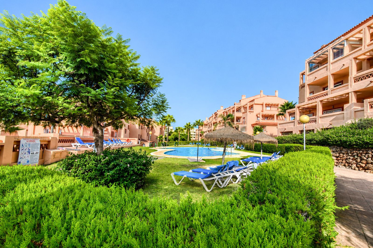 Se vende Apartamento Planta Baja de 2 dormitorios en Costa Del Sol, Málaga, España