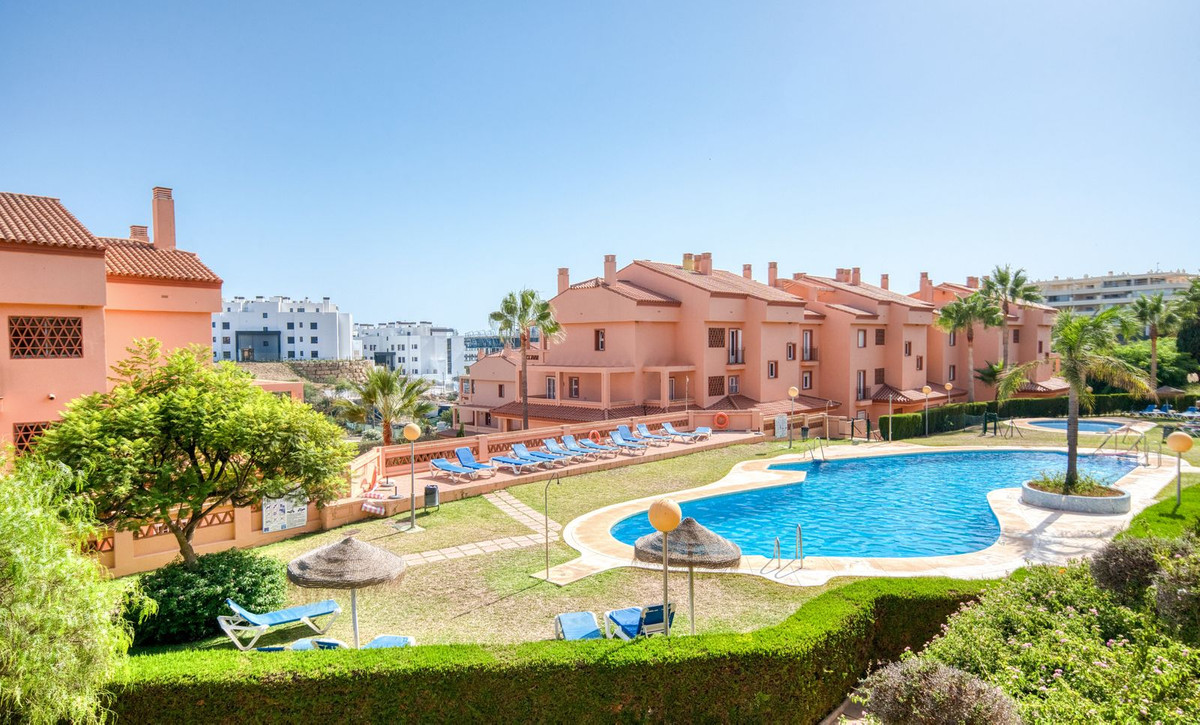 Se vende Apartamento Planta Baja de 2 dormitorios en Costa Del Sol, Málaga, España