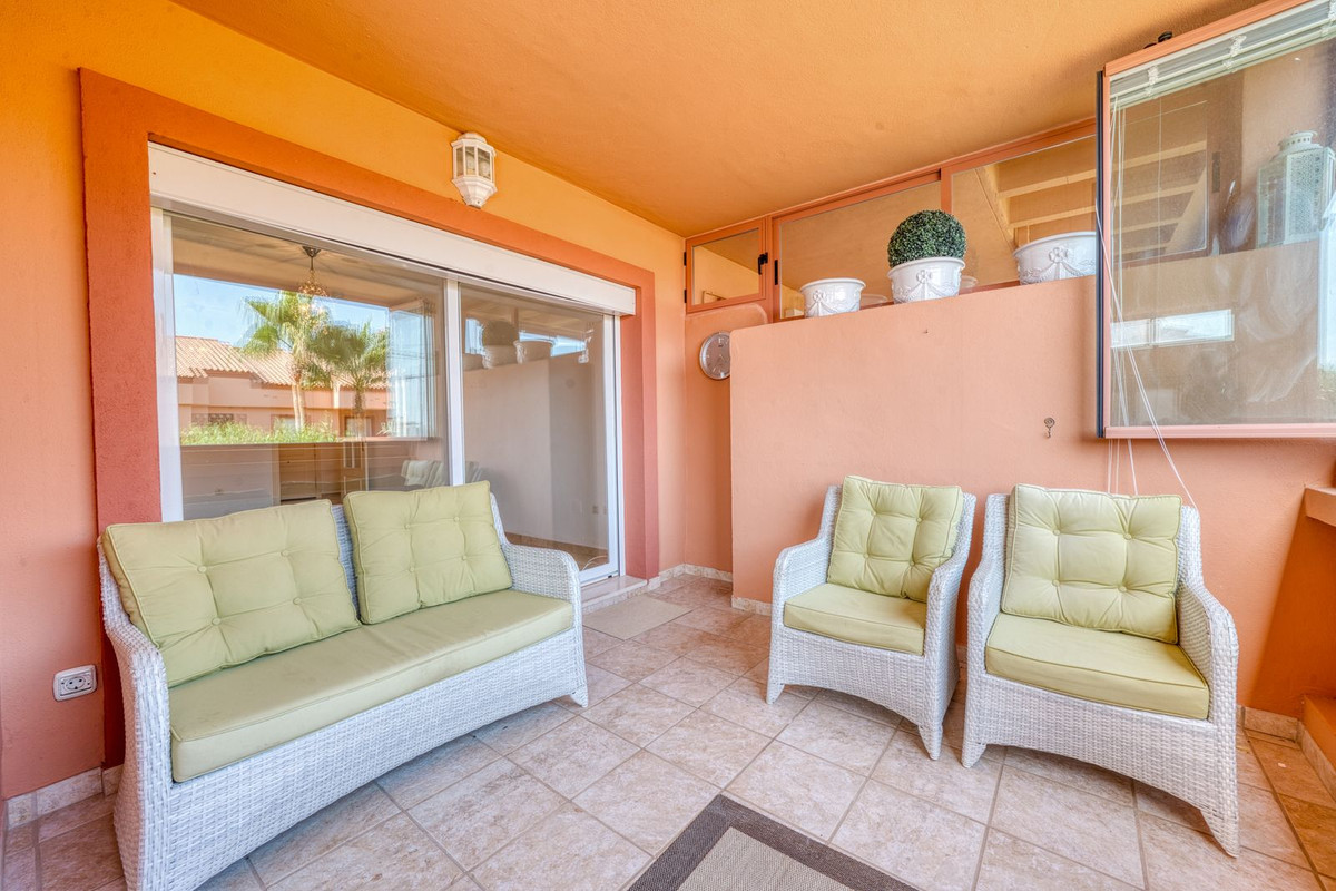 Se vende Apartamento Planta Baja de 2 dormitorios en Costa Del Sol, Málaga, España