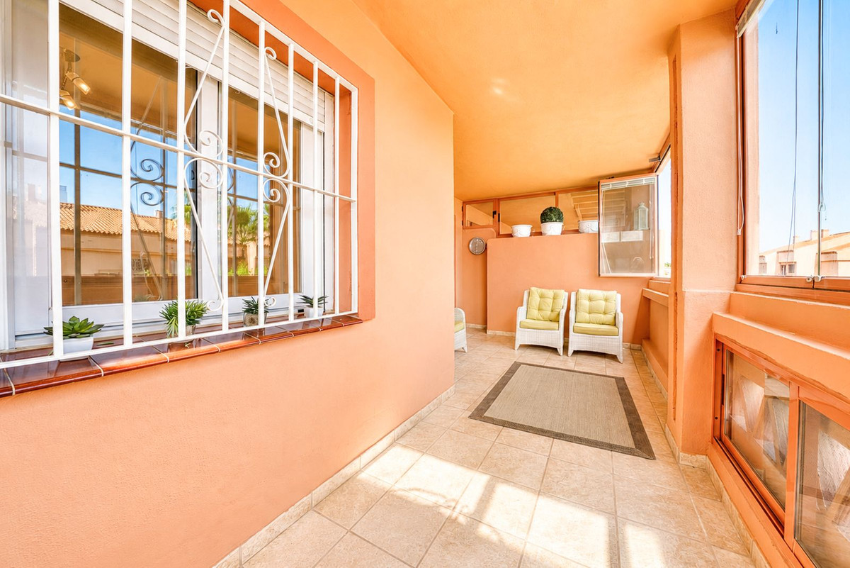 Se vende Apartamento Planta Baja de 2 dormitorios en Costa Del Sol, Málaga, España