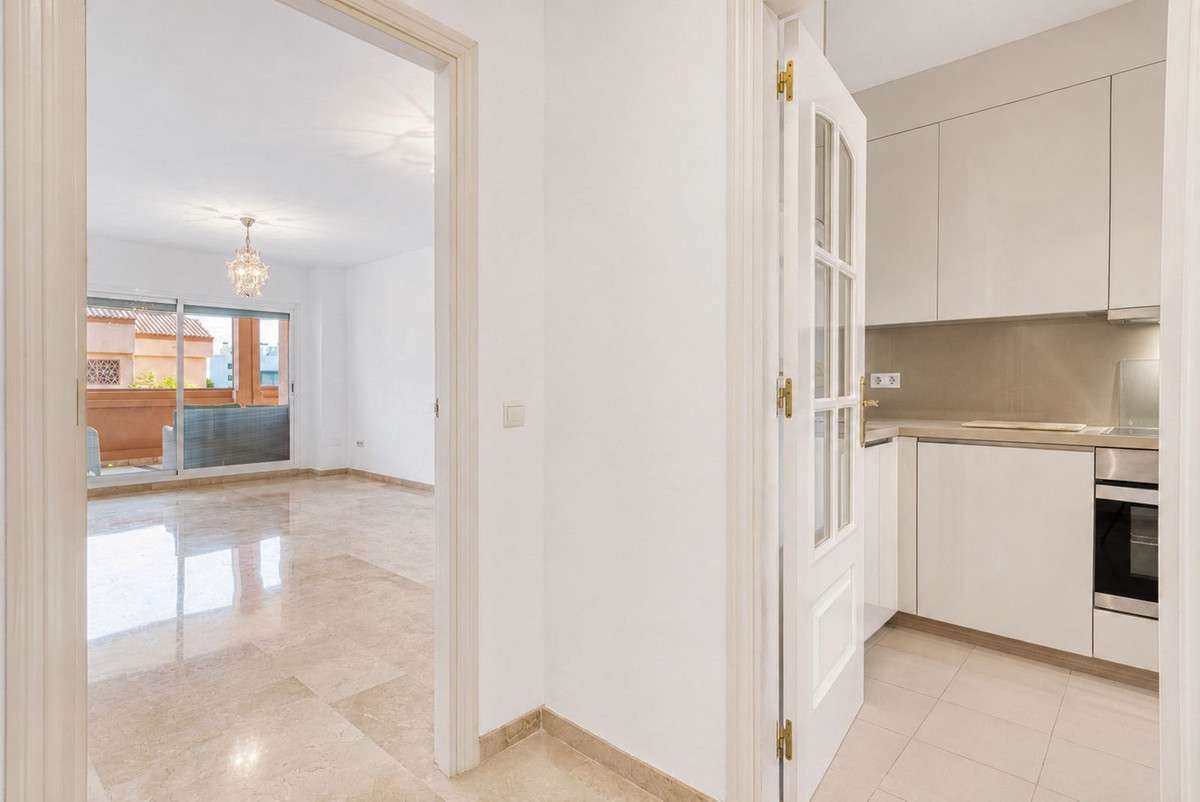 Se vende Apartamento Planta Baja de 2 dormitorios en Costa Del Sol, Málaga, España