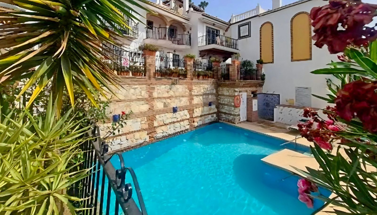 Se vende Adosada de 2 dormitorios en Costa Del Sol, Málaga, España
