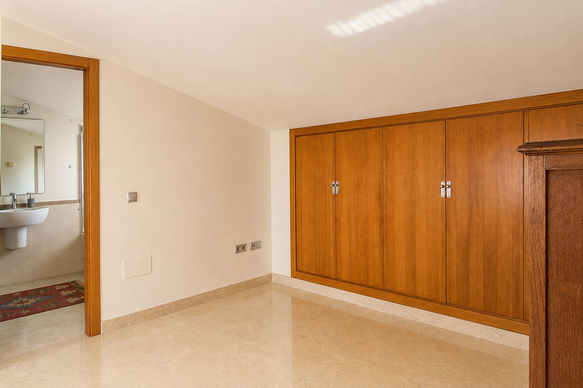 4 Bed Townhouse for sale in Manilva Costa Del Sol, Málaga, Spain