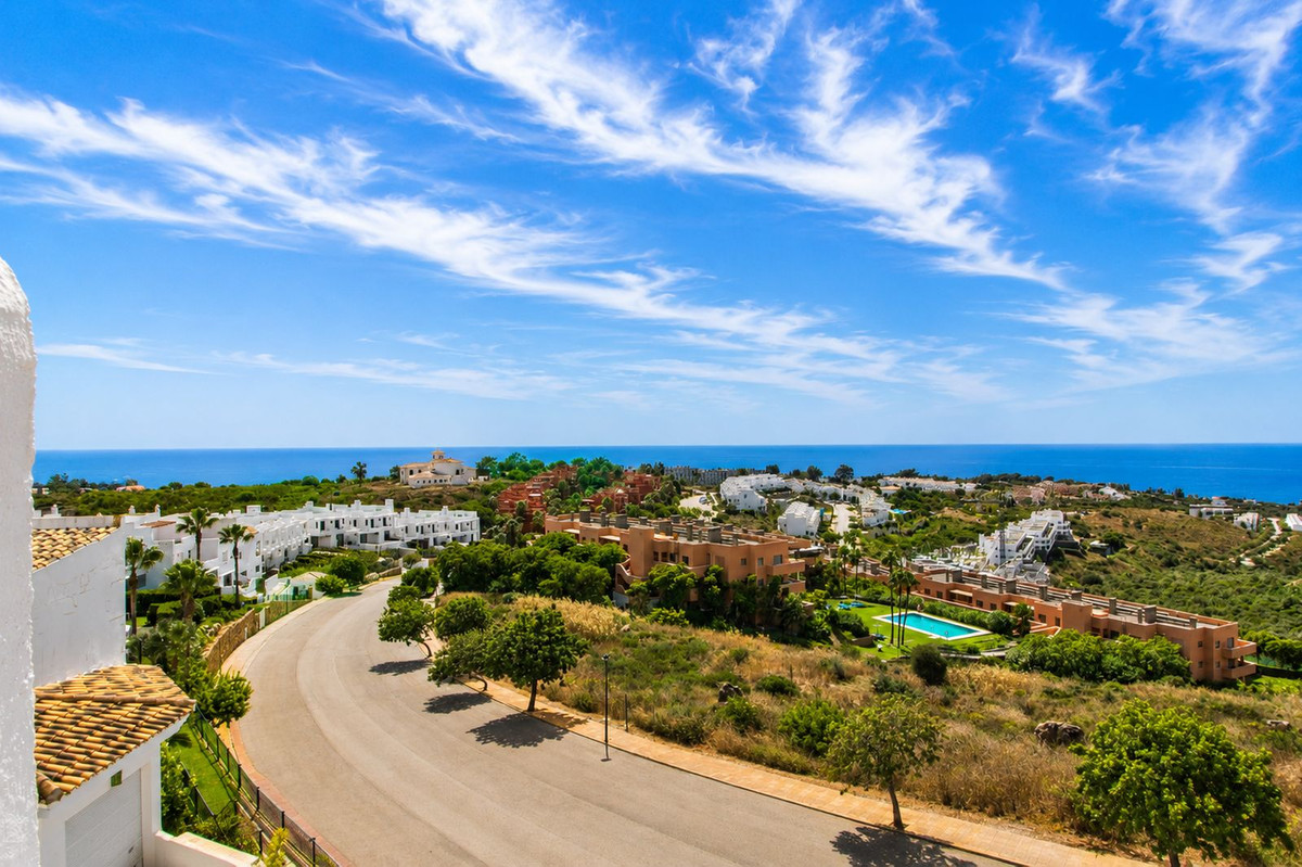 4 Bed Townhouse for sale in Manilva Costa Del Sol, Málaga, Spain