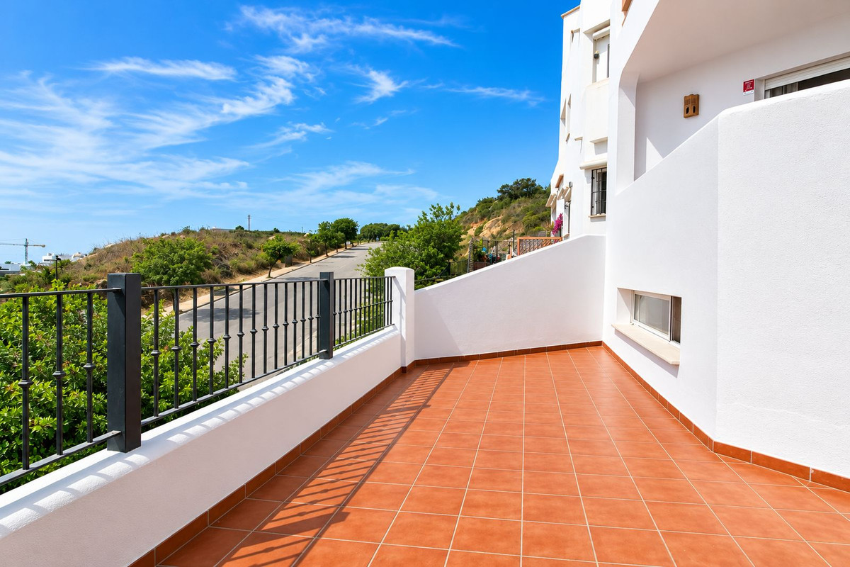 4 Bed Townhouse for sale in Manilva Costa Del Sol, Málaga, Spain