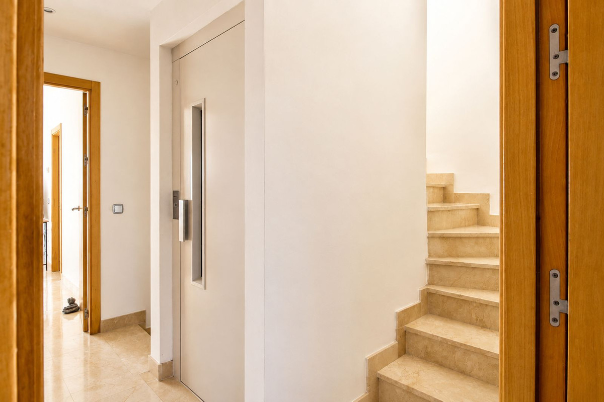 4 Bed Townhouse for sale in Manilva Costa Del Sol, Málaga, Spain