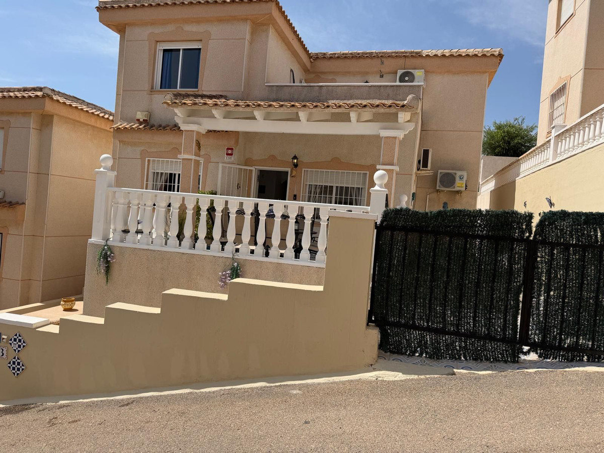 3 Bed Townhouse for sale in Ciudad Quesada Costa Blanca, Alicante, Spain