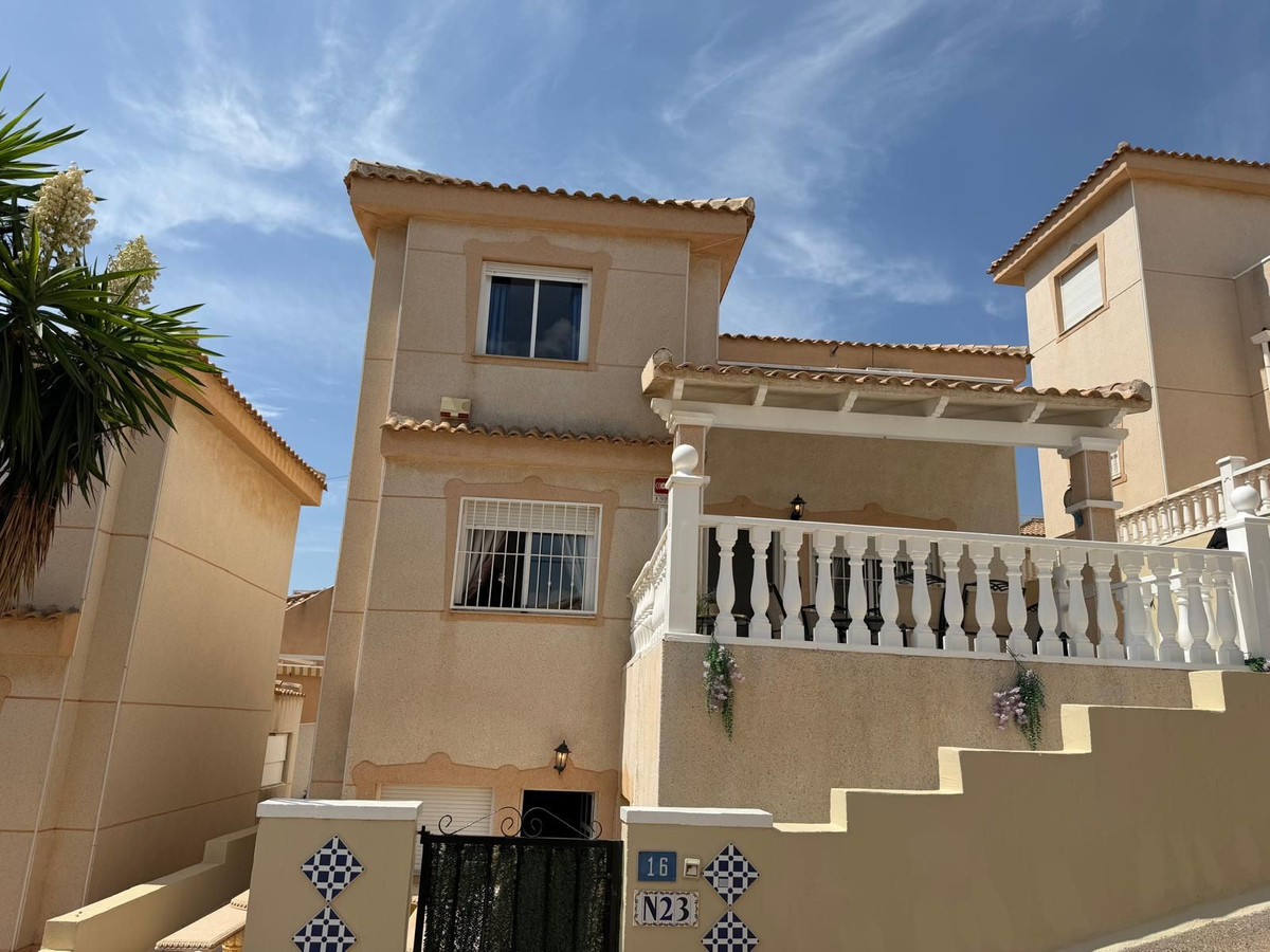 3 Bed Townhouse for sale in Ciudad Quesada Costa Blanca, Alicante, Spain
