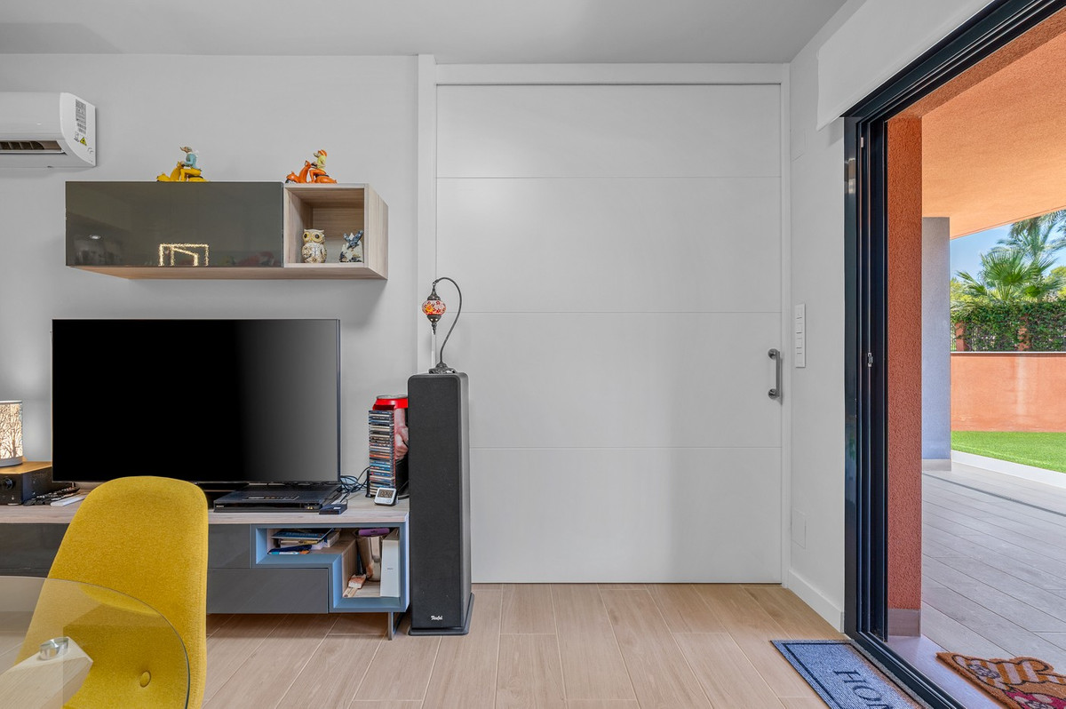 2 Bed Apartment for sale in Villamartin Costa Blanca, Alicante, Spain