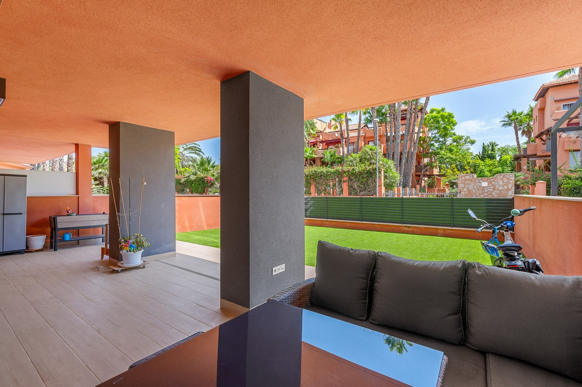 2 Bed Apartment for sale in Villamartin Costa Blanca, Alicante, Spain