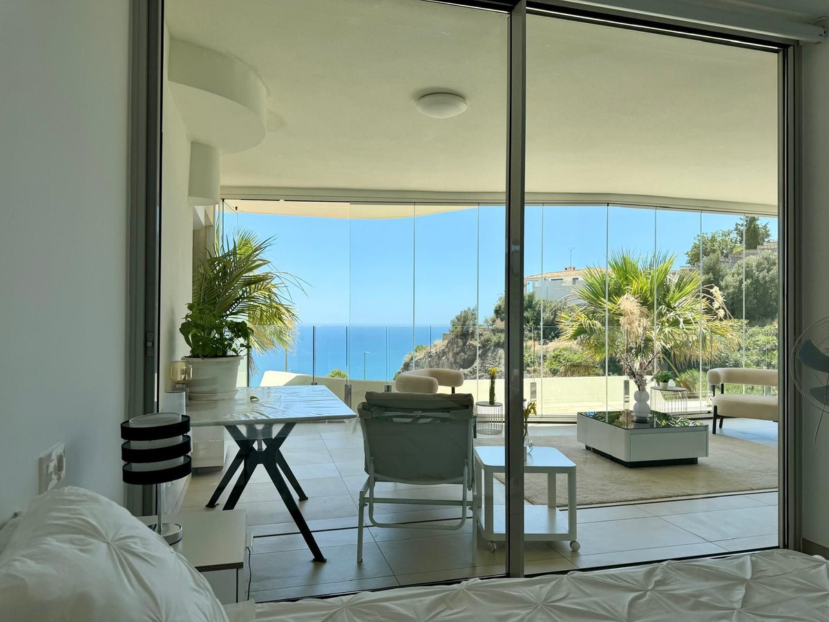 Se vende Apartamento Planta Media de 2 dormitorios en Costa Del Sol, Málaga, España