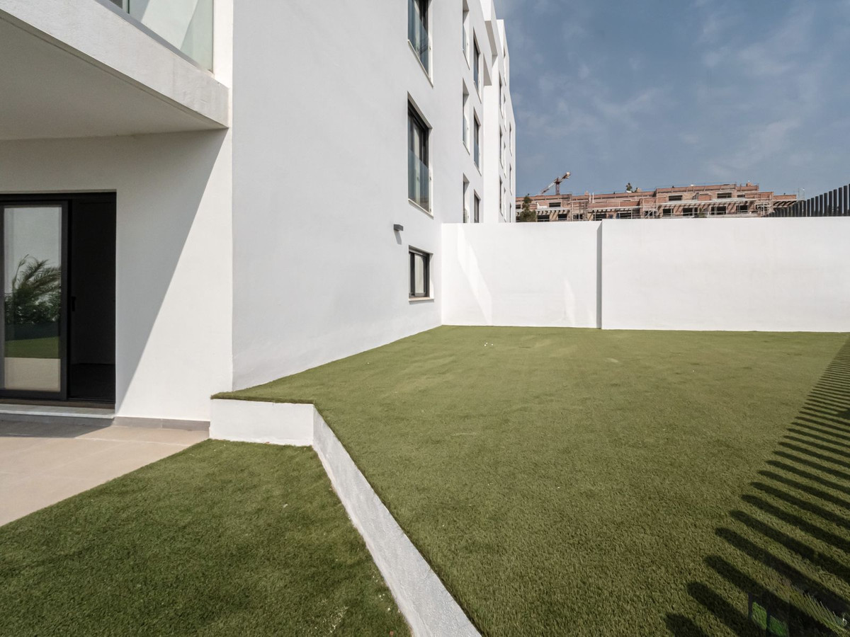 Se vende Apartamento Planta Baja de 2 dormitorios en Costa Del Sol, Málaga, España