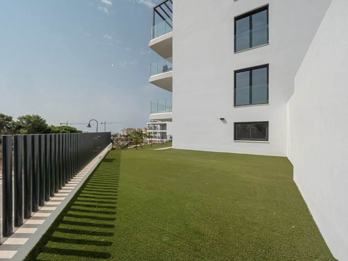 Se vende Apartamento Planta Baja de 2 dormitorios en Costa Del Sol, Málaga, España
