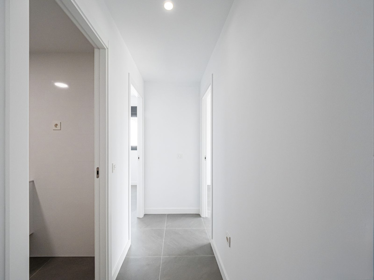 Se vende Apartamento Planta Baja de 2 dormitorios en Costa Del Sol, Málaga, España