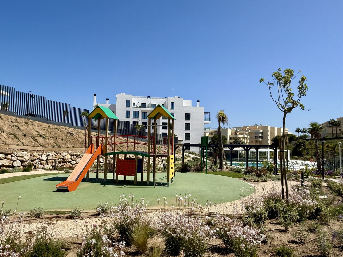 Se vende Apartamento Planta Baja de 2 dormitorios en Costa Del Sol, Málaga, España