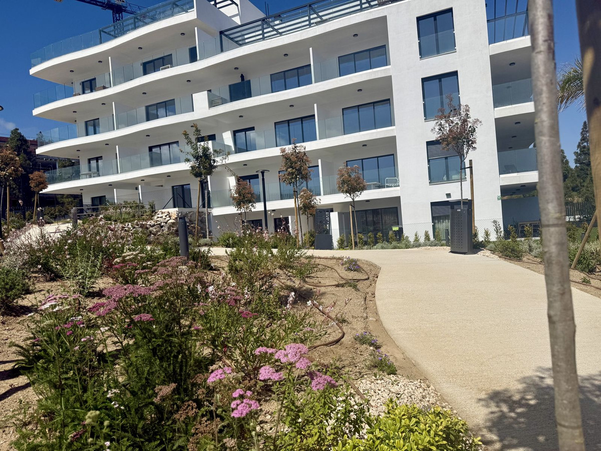 Se vende Apartamento Planta Baja de 2 dormitorios en Costa Del Sol, Málaga, España