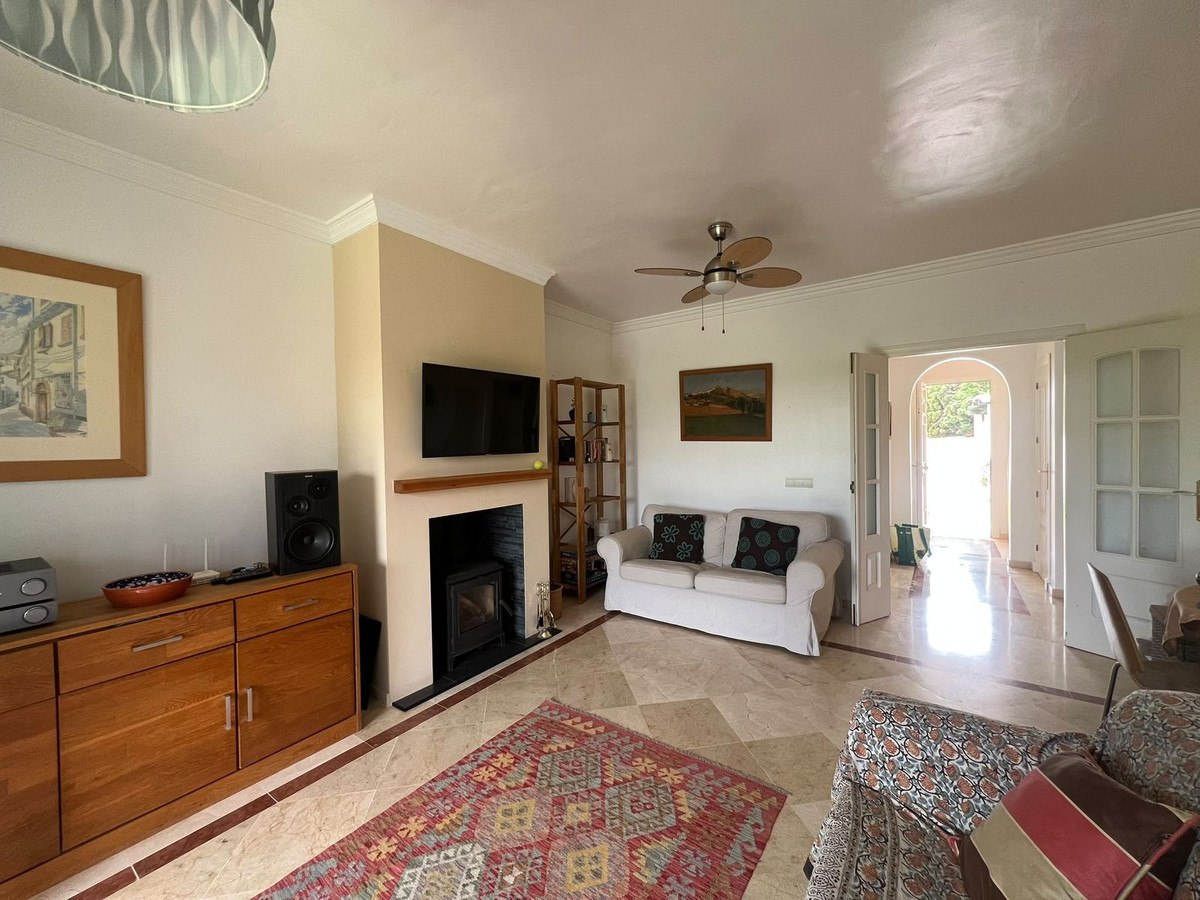 3 Bed Townhouse for sale in La Alcaidesa Costa Del Sol, Cádiz, Spain