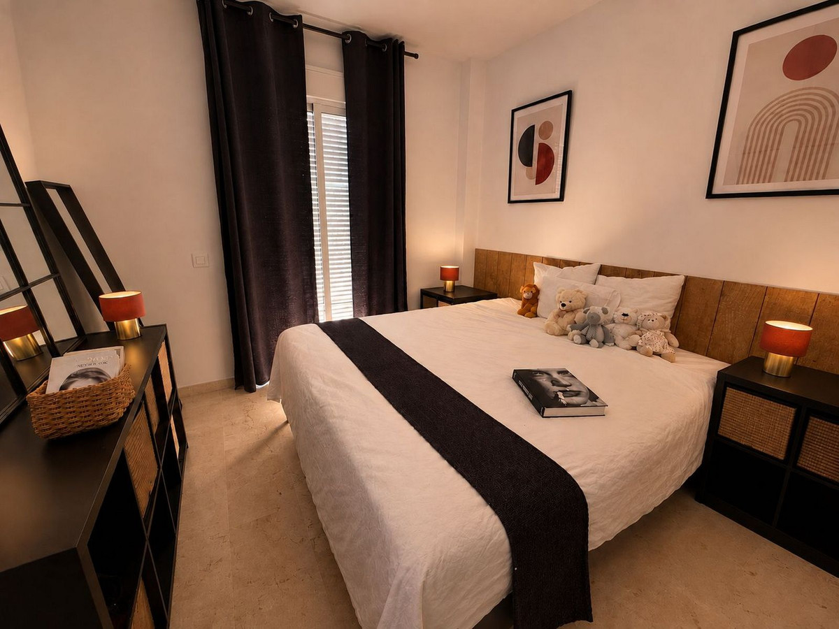 Se vende Apartamento en Planta Última de 3 dormitorios en Costa Del Sol, Málaga, España