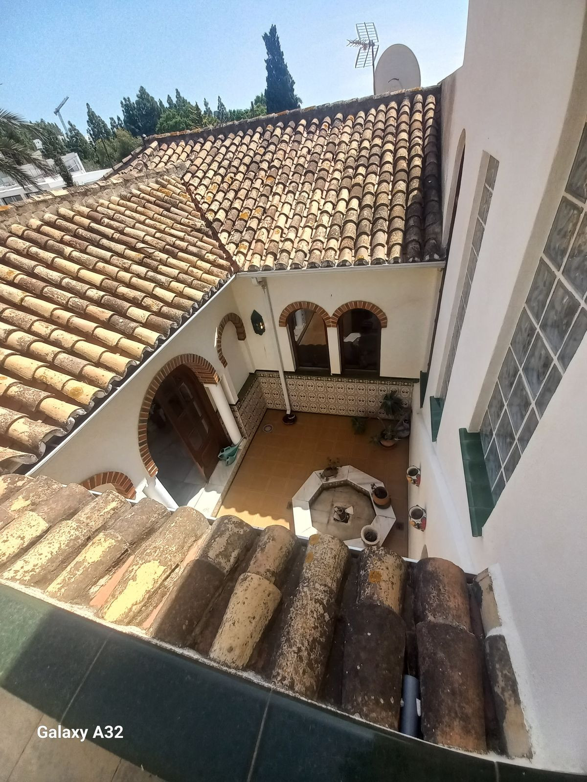 5 Bed Townhouse for sale in El Chaparral Costa Del Sol, Málaga, Spain