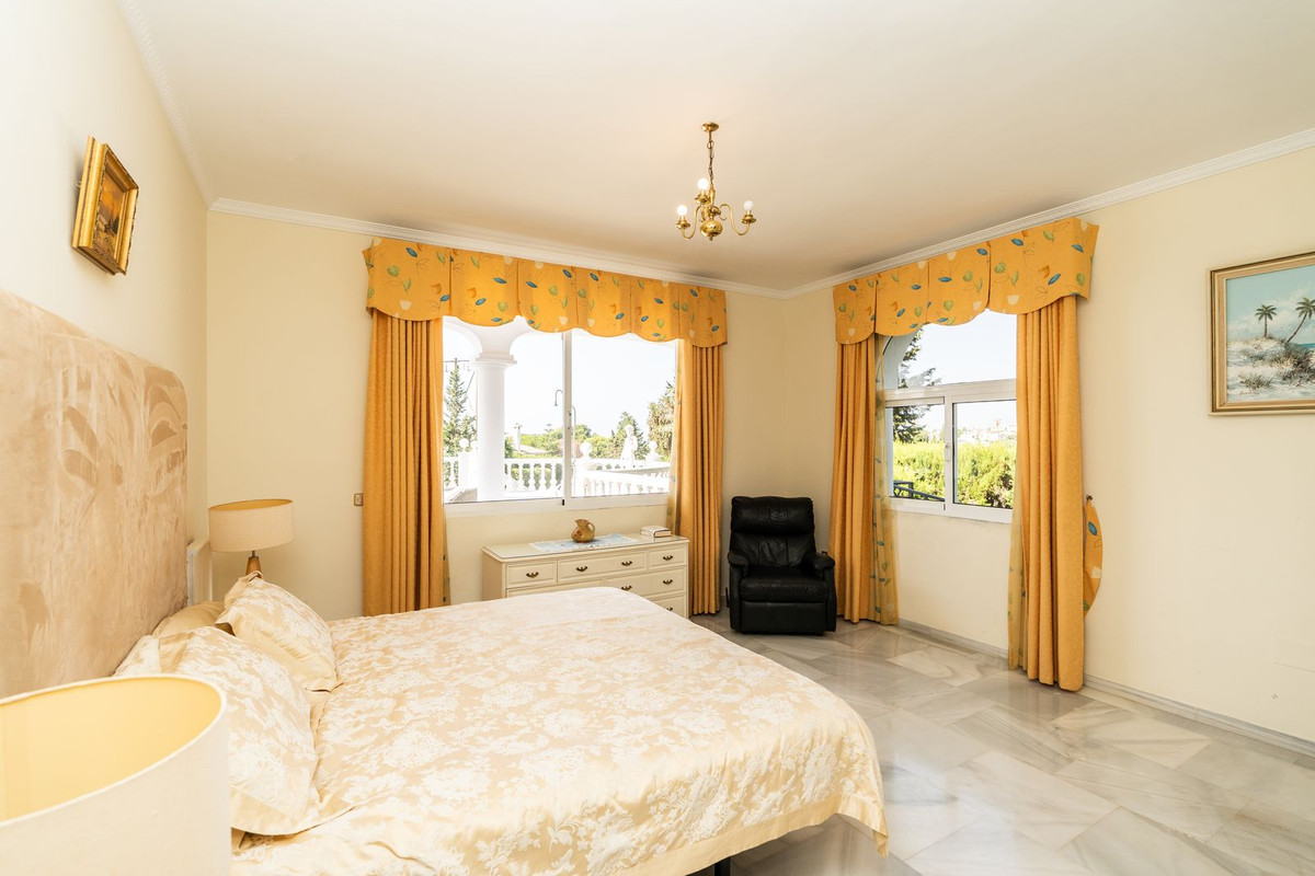 5 Bed Townhouse for sale in El Chaparral Costa Del Sol, Málaga, Spain