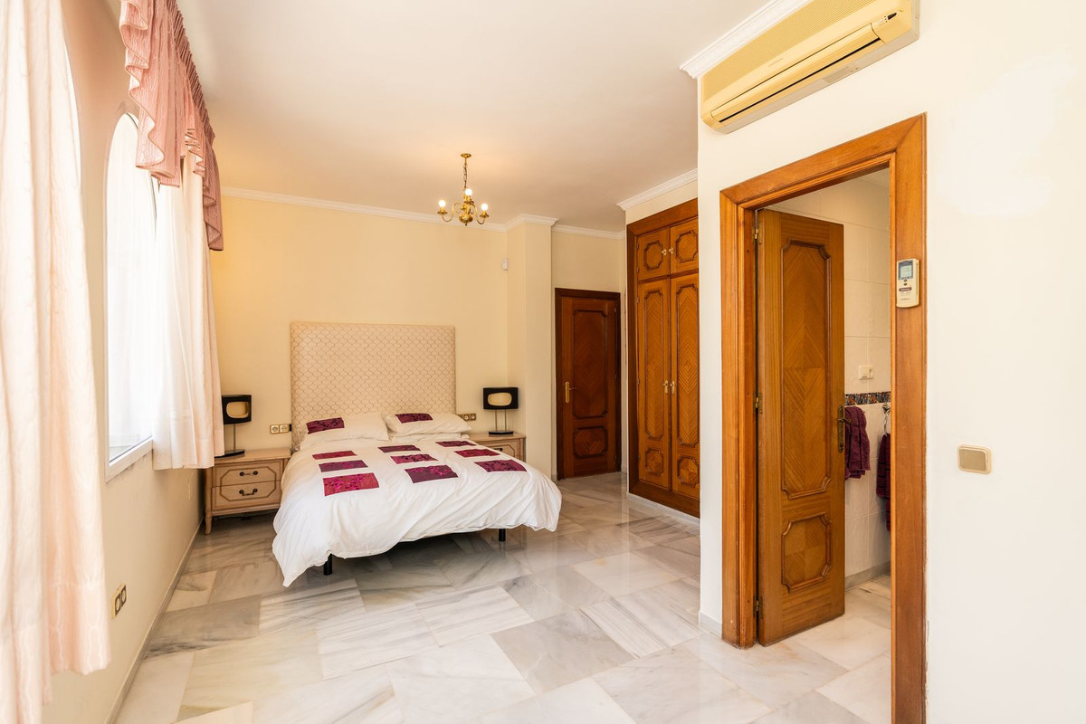 5 Bed Townhouse for sale in El Chaparral Costa Del Sol, Málaga, Spain