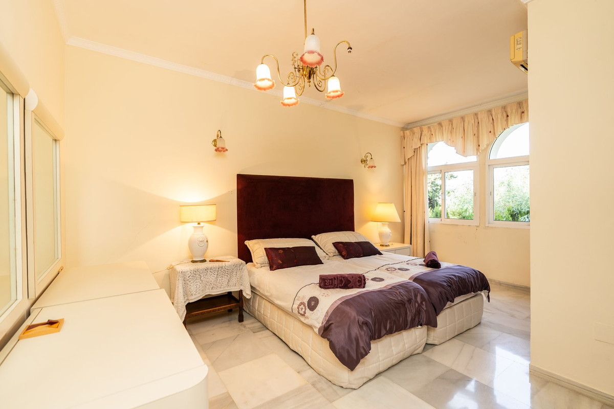 5 Bed Townhouse for sale in El Chaparral Costa Del Sol, Málaga, Spain