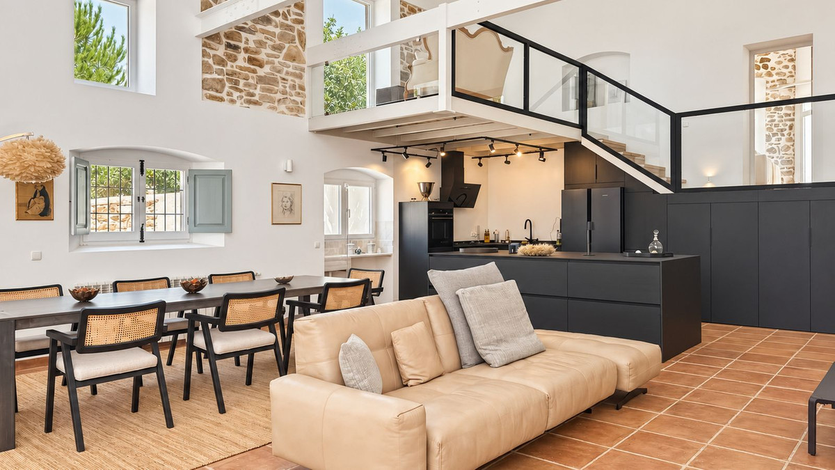 Se vende Finca - Cortijo de 5 dormitorios en Costa Del Sol, Málaga, España