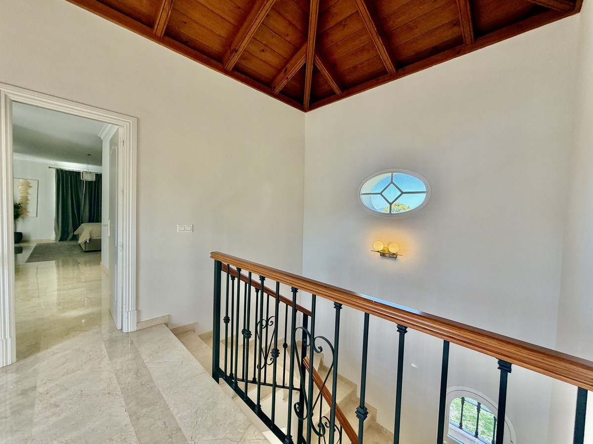 4 Bed Townhouse for sale in El Rosario Costa Del Sol, Málaga, Spain
