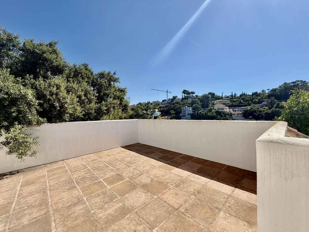 4 Bed Townhouse for sale in El Rosario Costa Del Sol, Málaga, Spain