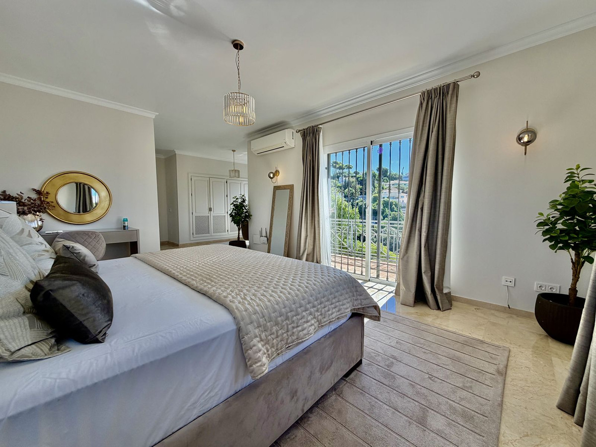 4 Bed Townhouse for sale in El Rosario Costa Del Sol, Málaga, Spain