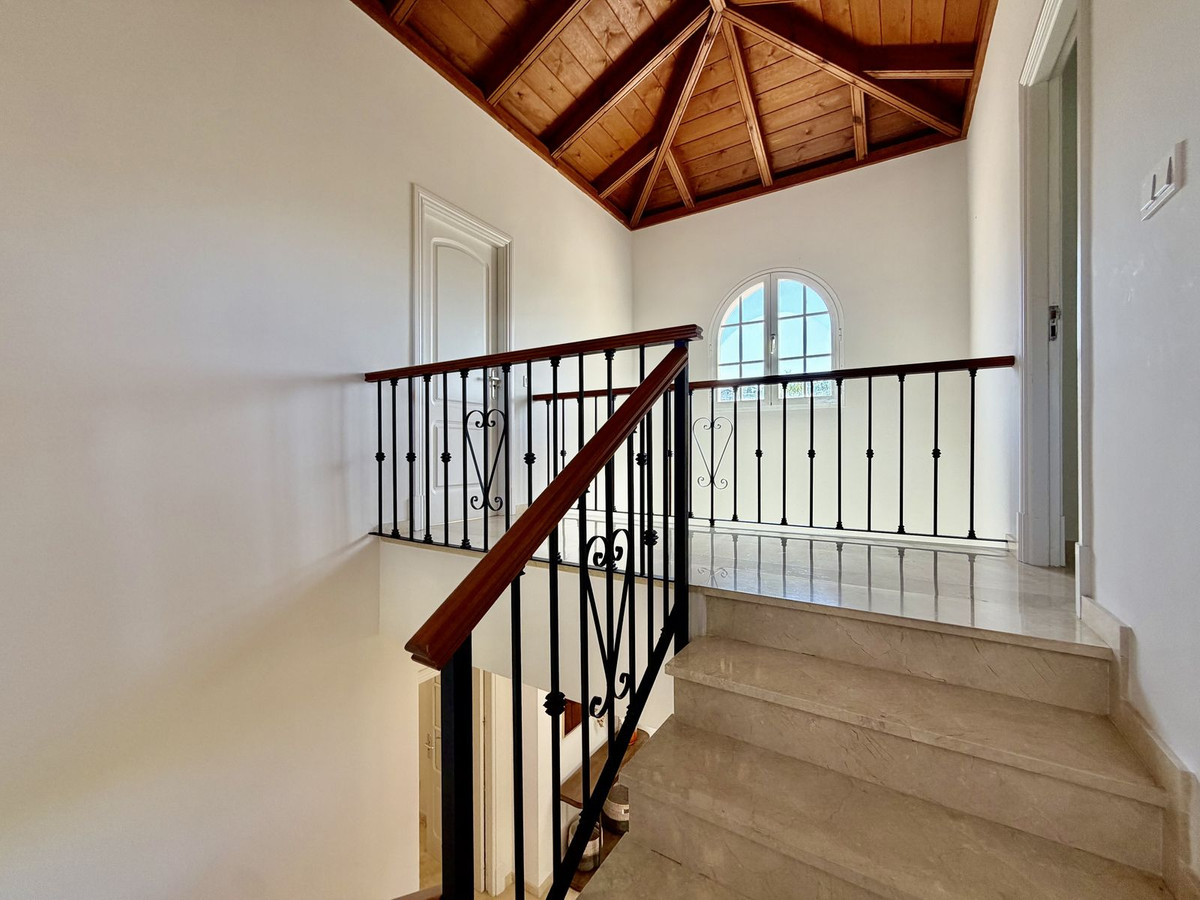 4 Bed Townhouse for sale in El Rosario Costa Del Sol, Málaga, Spain