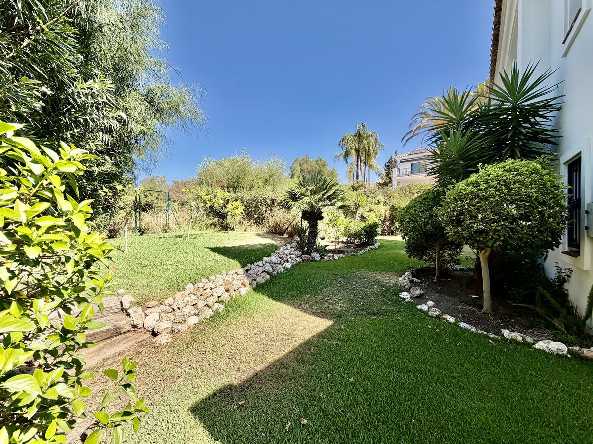4 Bed Townhouse for sale in El Rosario Costa Del Sol, Málaga, Spain