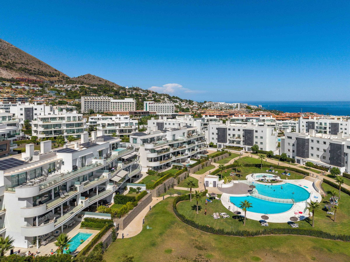 3 Bed Apartment for sale in Higueron Costa Del Sol, Málaga, Spain