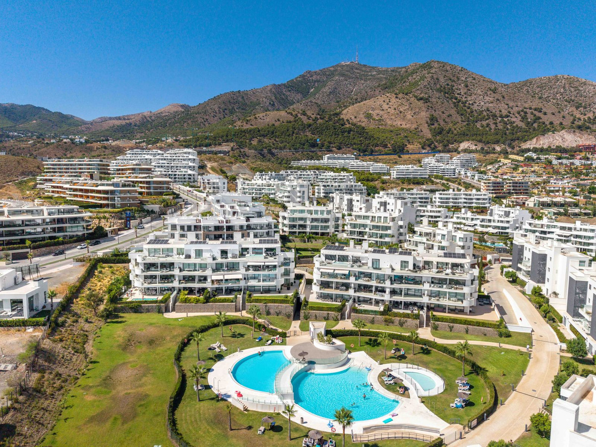 3 Bed Apartment for sale in Higueron Costa Del Sol, Málaga, Spain