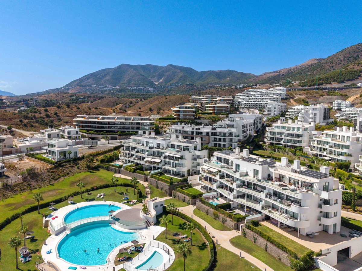 3 Bed Apartment for sale in Higueron Costa Del Sol, Málaga, Spain