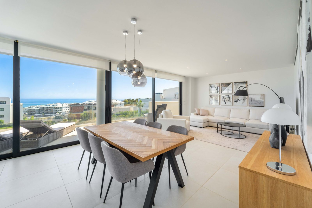 3 Bed Apartment for sale in Higueron Costa Del Sol, Málaga, Spain