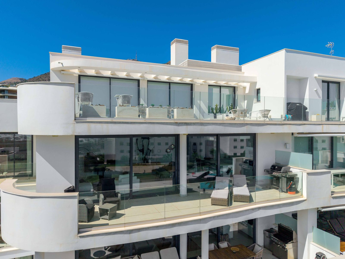 3 Bed Apartment for sale in Higueron Costa Del Sol, Málaga, Spain