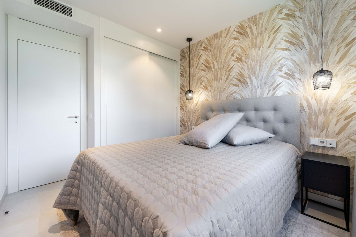 3 Bed Apartment for sale in Higueron Costa Del Sol, Málaga, Spain