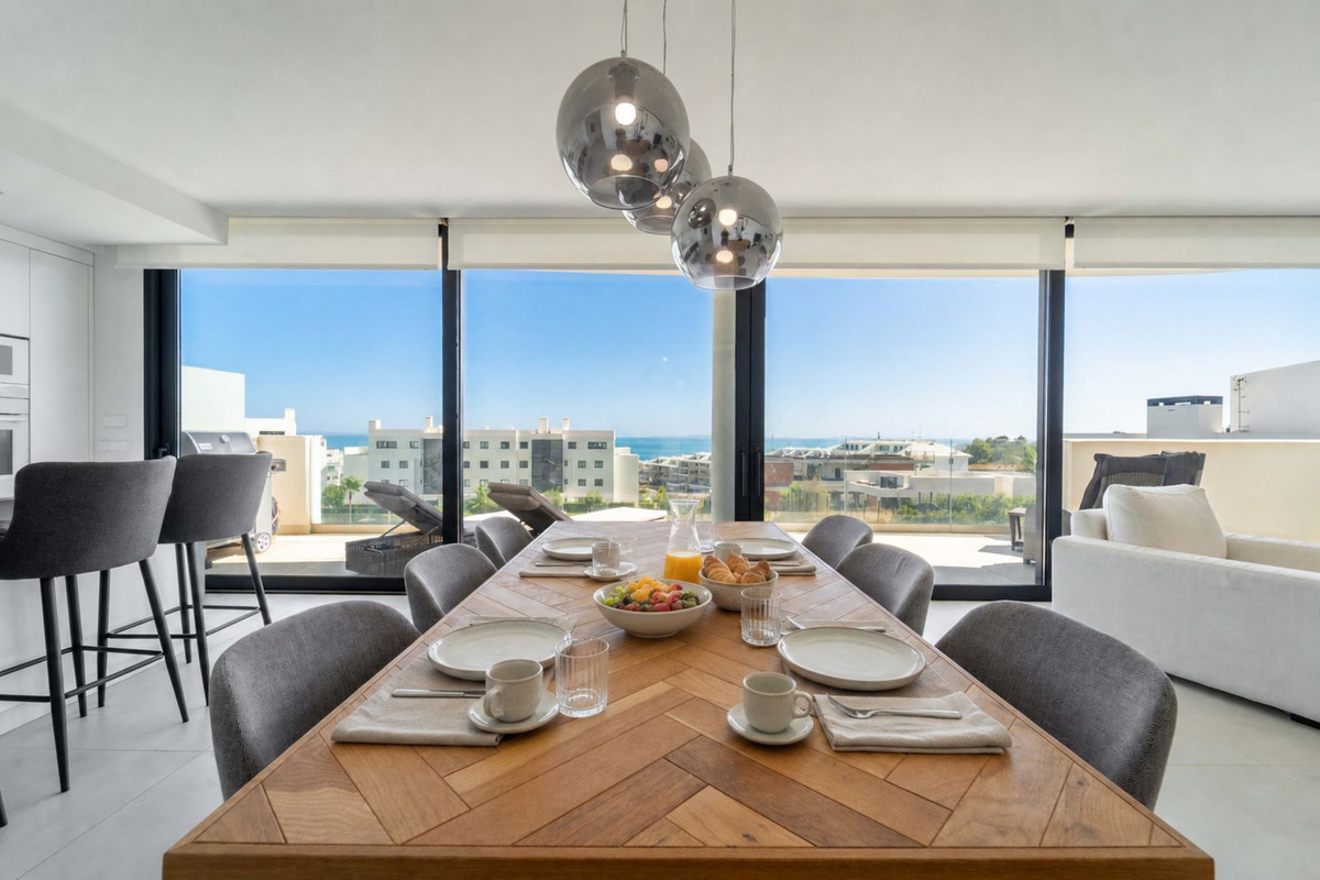3 Bed Apartment for sale in Higueron Costa Del Sol, Málaga, Spain