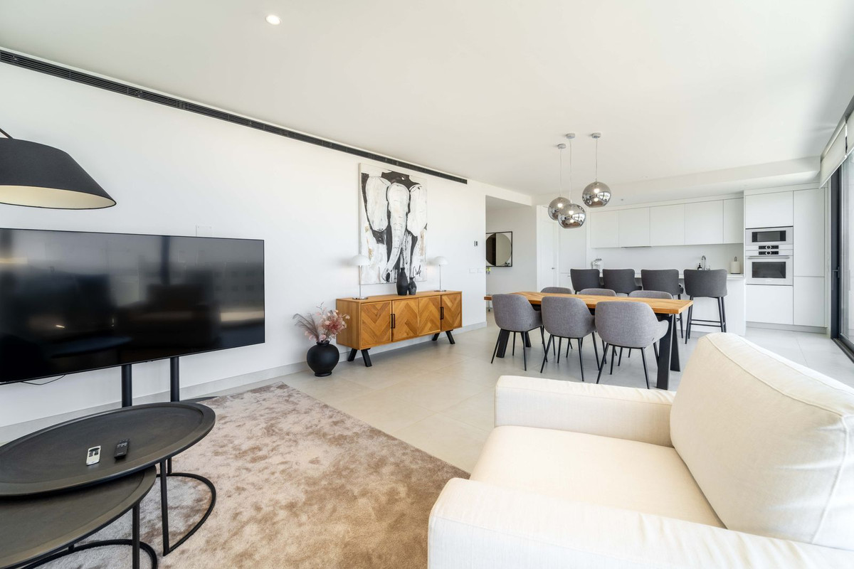 3 Bed Apartment for sale in Higueron Costa Del Sol, Málaga, Spain