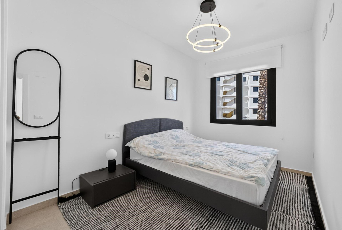 Se vende Villa - Chalet de 3 dormitorios en Costa Blanca, Alicante, España