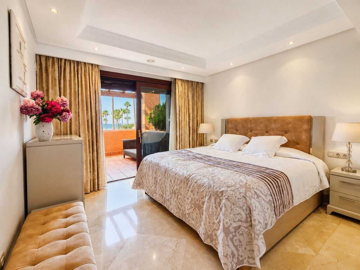Se vende Apartamento Planta Media de 3 dormitorios en Costa Del Sol, Málaga, España